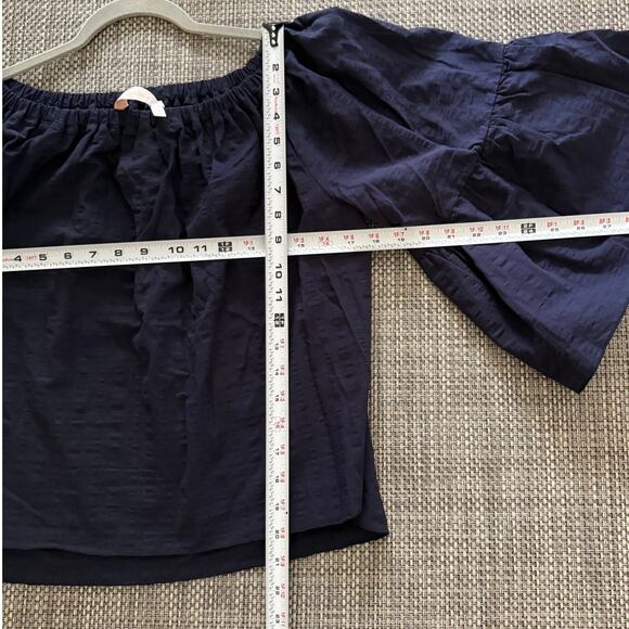 SEE CHLOE Oversize Crop Boxy Bell Sleeve Seersucker Crew on/off Shoulder Top 2 - Picture 8 of 8